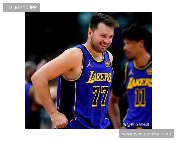 东契奇突破后抛投中，独行侠在主场笑到最后